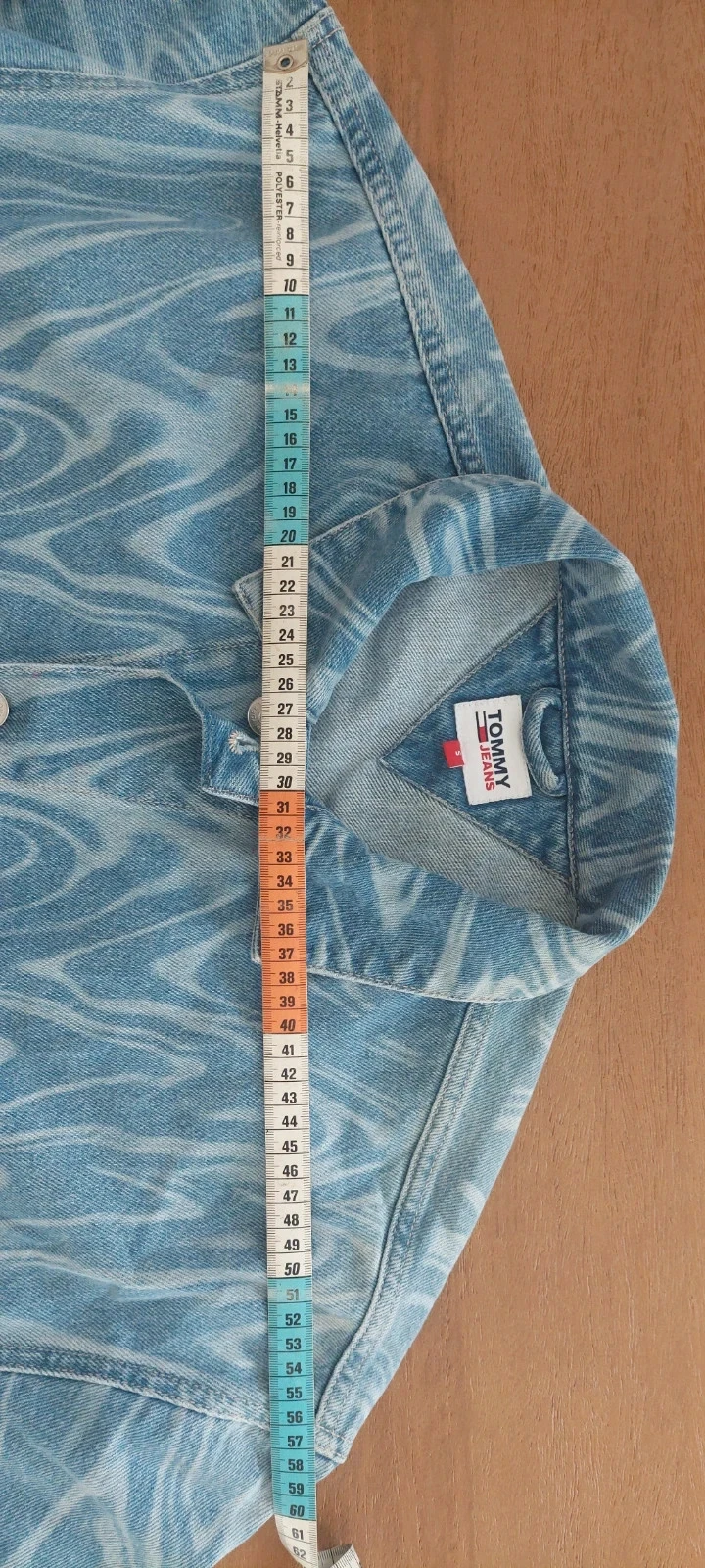 Veste en jean Tommy Jeans à motif psychédélique - Taille S – photo 9